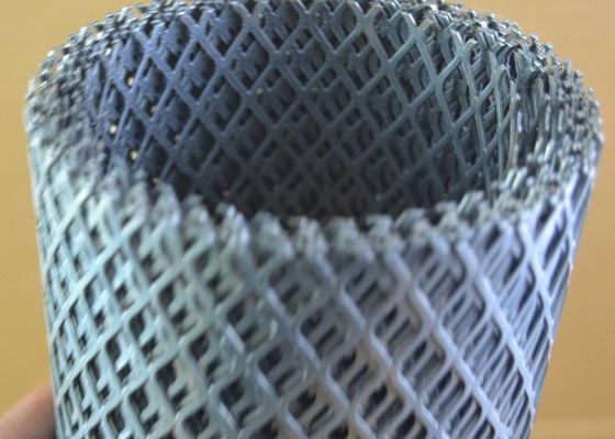 エア フィルターのために電流を通されるプリズム ステンレス鋼の編まれた金網