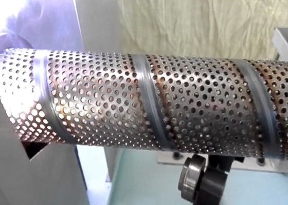 0.9-2.5mmのエア フィルター製造機械2.2kW運転力