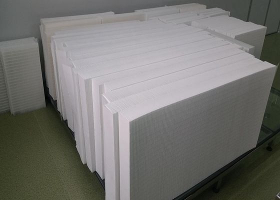 臭気によって吸収されるHEPAのろ紙のポリプロピレン非編まれた材料